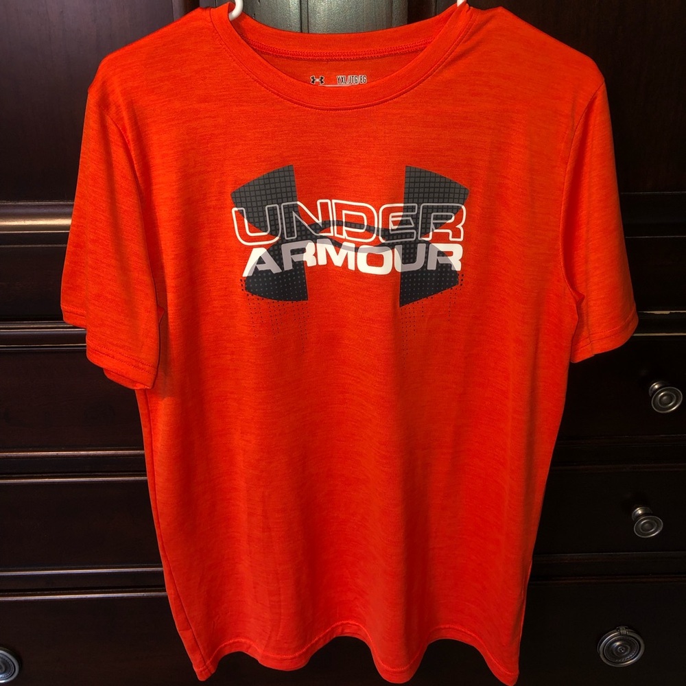 Under Armour Tee